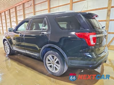 Drugie zdjęcie samochodu z przodu: 2018 FORD EXPLORER XLT VIN:1FM5K8D88JGA44489 - miniatura