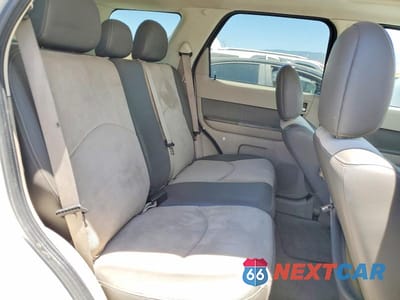 Zdjęcie 11 z 13 samochodu: 2011 MERCURY MARINER PREMIER VIN:4M2CN8HG8BKJ02422 - miniatura