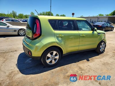 Trzecie zdjęcie samochodu z tyłu: 2019 KIA SOUL BASE VIN:KNDJN2A27K7916749 - miniatura