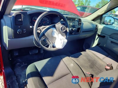 Zdjęcie 8 z 12 samochodu: 2013 GMC SIERRA C1500 VIN:1GTN1TEX1DZ247572 - miniatura