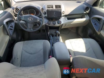 Zdjęcie 8 z 13 samochodu: 2009 TOYOTA RAV4 BASE VIN:JTMBF33V79D002916 - miniatura