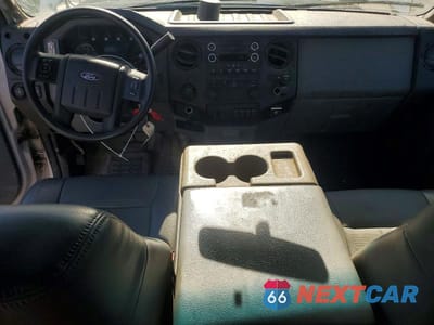 Zdjęcie 8 z 12 samochodu: 2011 FORD F250 SUPER DUTY VIN:1FT7X2A61BEB41254 - miniatura