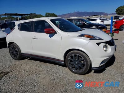 Czwarte zdjęcie samochodu z boku: 2015 NISSAN JUKE NISMO VIN:JN8AF5MV2FT564816 - miniatura