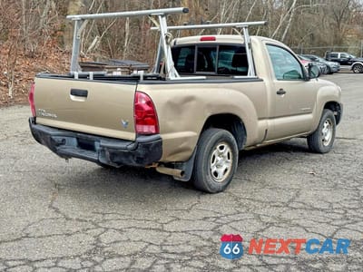 Czwarte zdjęcie samochodu z boku: 2008 TOYOTA TACOMA BASE VIN:5TENX22N08Z512617 - miniatura