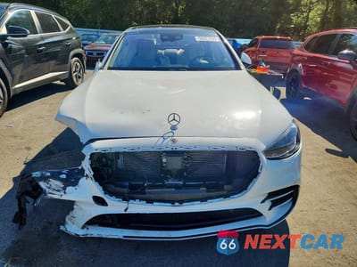 Piąte zdjęcie samochodu w środku: 2025 MERCEDES-BENZ S 580 4MATIC VIN:W1K6G7GB6SA330072 - miniatura
