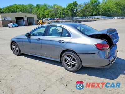 Drugie zdjęcie samochodu z przodu: 2021 MERCEDES-BENZ E 350 4MATIC VIN:W1KZF8EB9MA957165 - miniatura
