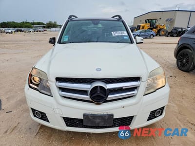 Piąte zdjęcie samochodu w środku: 2011 MERCEDES-BENZ GLK 350 VIN:WDCGG5GB7BF694467 - miniatura