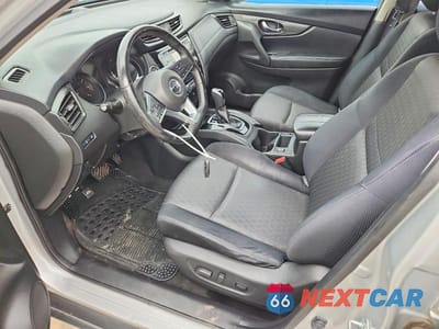 Zdjęcie 7 z 13 samochodu: 2017 NISSAN ROGUE SV VIN:JN8AT2MT9HW153419 - miniatura