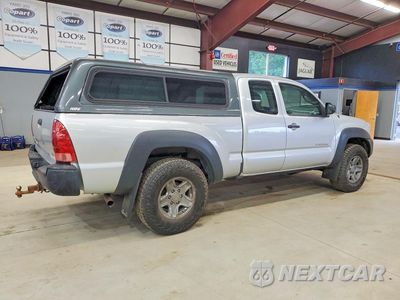 Trzecie zdjęcie samochodu z tyłu: 2013 TOYOTA TACOMA V6 VIN:5TFUU4EN9DX054086 - miniatura