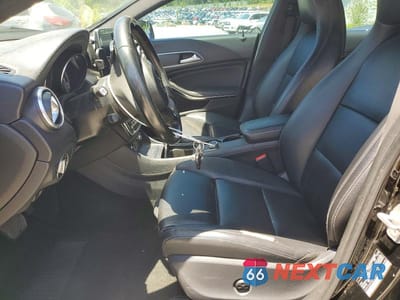 Zdjęcie 7 z 12 samochodu: 2016 MERCEDES-BENZ CLA 250 VIN:WDDSJ4EBXGN315222 - miniatura