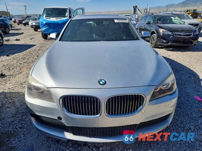 Piąte zdjęcie samochodu w środku: 2012 BMW 740 LI VIN:WBAKB4C5XCC575384 - miniatura