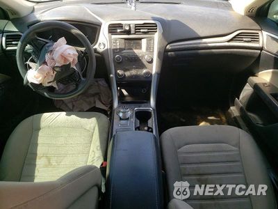 Zdjęcie 8 z 12 samochodu: 2020 FORD FUSION S VIN:3FA6P0G71LR149519 - miniatura