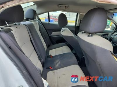Zdjęcie 10 z 12 samochodu: 2016 CHEVROLET CRUZE LIMITED LS VIN:1G1PC5SH3G7140690 - miniatura