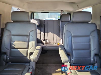 Zdjęcie 10 z 13 samochodu: 2015 GMC YUKON DENALI VIN:1GKS2CKJ7FR273441 - miniatura