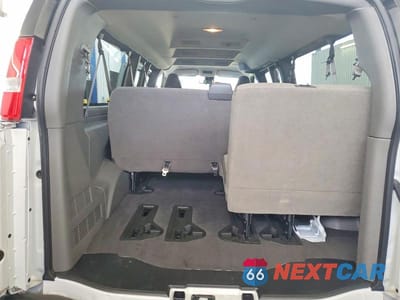 Zdjęcie 10 z 14 samochodu: 2025 CHEVROLET EXPRESS G3500 LT VIN:1GAZGPFP0S1259514 - miniatura