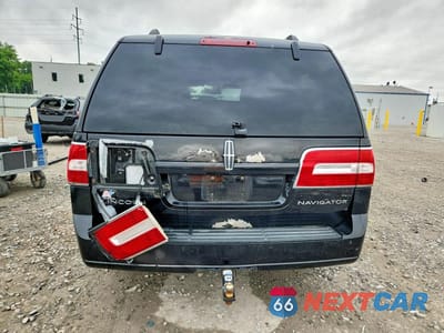 Zdjęcie 6 z 14 samochodu: 2010 LINCOLN NAVIGATOR VIN:5LMJJ2J50AEJ02161 - miniatura