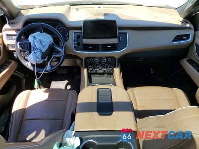 Zdjęcie 8 z 13 samochodu: 2021 CHEVROLET TAHOE K1500 PREMIER VIN:1GNSKSKDXMR140693 - miniatura