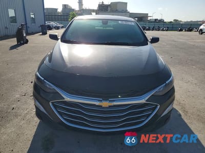 Piąte zdjęcie samochodu w środku: 2021 CHEVROLET MALIBU LS VIN:1G1ZB5ST8MF050601 - miniatura