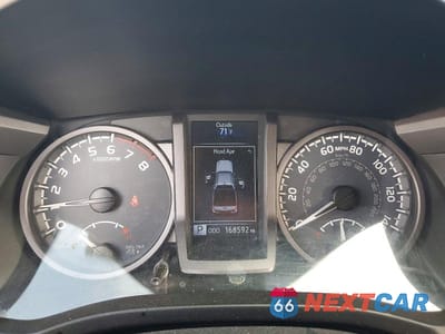 Zdjęcie 9 z 13 samochodu: 2016 TOYOTA TACOMA TRD OFF-ROAD VIN:3TMCZ5AN4GM042804 - miniatura