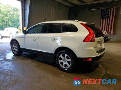 Drugie zdjęcie samochodu z przodu: 2012 VOLVO XC60 3.2 VIN:YV4952DZ6C2338005 - miniatura