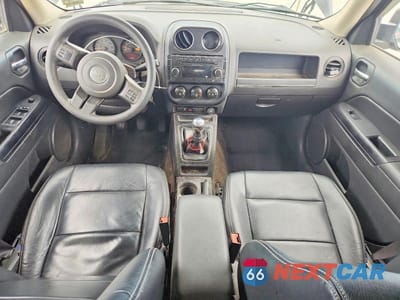 Zdjęcie 8 z 12 samochodu: 2015 JEEP PATRIOT SPORT VIN:1C4NJRBB3FD411402 - miniatura