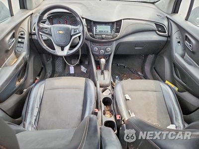 Zdjęcie 8 z 13 samochodu: 2017 CHEVROLET TRAX 1LT VIN:3GNCJLSB2HL186642 - miniatura