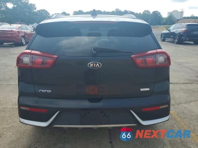 Zdjęcie 6 z 12 samochodu: 2017 KIA NIRO LXS SPECIAL EDITION VIN:KNDCC3LC4H5065900 - miniatura