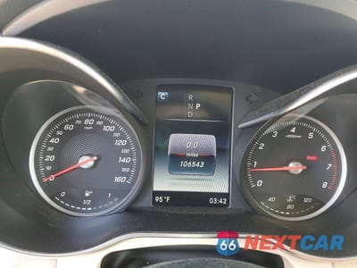 Zdjęcie 9 z 13 samochodu: 2017 MERCEDES-BENZ GLC 300 4MATIC VIN:WDC0G4KB2HF198911 - miniatura