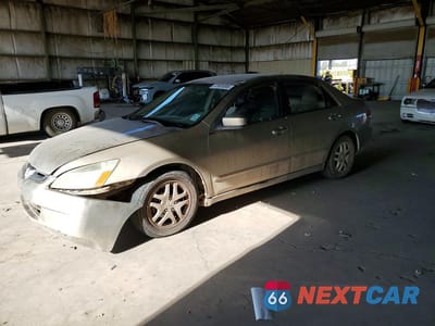 2003 HONDA ACCORD LX JHMCM56353C007902 - główne zdjęcie licytacji z USA - miniatura
