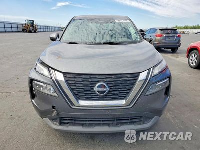 Piąte zdjęcie samochodu w środku: 2023 NISSAN ROGUE SV VIN:5N1BT3BA3PC924881 - miniatura