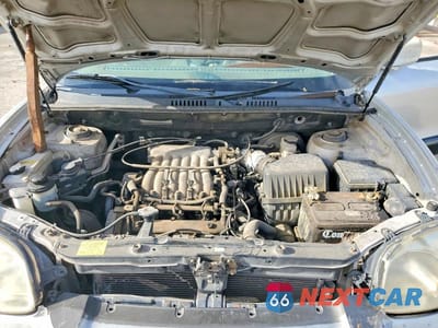 Zdjęcie 11 z 12 samochodu: 2004 HYUNDAI SANTA FE GLS VIN:KM8SC13D34U658992 - miniatura