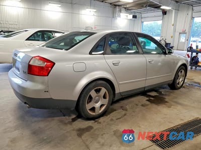 Trzecie zdjęcie samochodu z tyłu: 2004 AUDI A4 1.8T QUATTRO VIN:WAULC68E64A072860 - miniatura