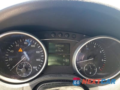 Zdjęcie 9 z 13 samochodu: 2008 MERCEDES-BENZ ML 350 VIN:4JGBB86E38A356397 - miniatura