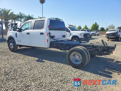Drugie zdjęcie samochodu z przodu: 2017 FORD F350 SUPER DUTY VIN:1FD8W3HT7HEC41582 - miniatura