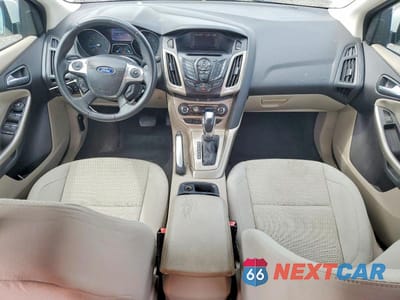 Zdjęcie 8 z 12 samochodu: 2012 FORD FOCUS SEL VIN:1FAHP3M21CL287868 - miniatura