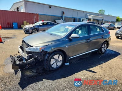 2020 HYUNDAI IONIQ SE KMHC75LC5LU233117 - główne zdjęcie licytacji z USA - miniatura