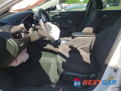 Zdjęcie 7 z 13 samochodu: 2020 CHEVROLET MALIBU LS VIN:1G1ZC5ST2LF069074 - miniatura