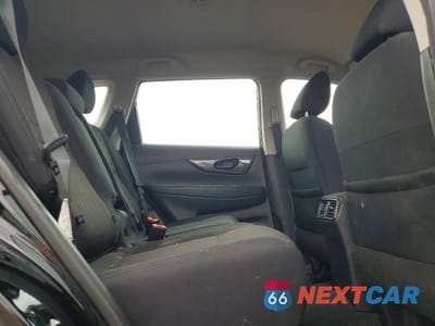 Zdjęcie 11 z 14 samochodu: 2019 NISSAN ROGUE S VIN:5N1AT2MV6KC817998 - miniatura