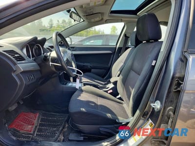 Zdjęcie 7 z 13 samochodu: 2010 MITSUBISHI LANCER ES VIN:JA32U2FU6AU608522 - miniatura
