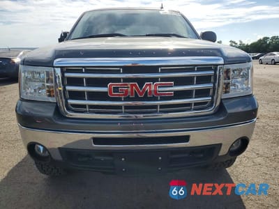 Piąte zdjęcie samochodu w środku: 2011 GMC SIERRA K1500 SLE VIN:3GTP2VE31BG331659 - miniatura