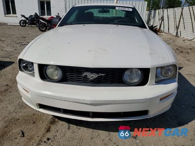 Piąte zdjęcie samochodu w środku: 2006 FORD MUSTANG GT VIN:1ZVFT82H365209678 - miniatura