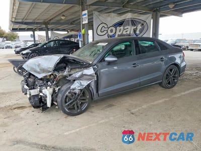 2018 AUDI A3 PREMIUM WAUAUGFF1J1040934 - główne zdjęcie licytacji z USA - miniatura