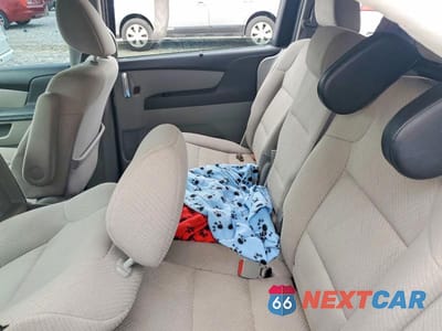 Zdjęcie 11 z 13 samochodu: 2018 HONDA ODYSSEY SE VIN:5FNRL5H36GB137028 - miniatura