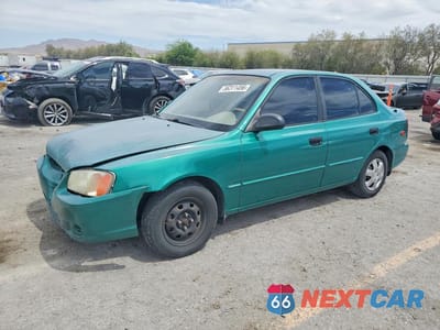 2001 HYUNDAI ACCENT GL KMHCG45C81U178604 - główne zdjęcie licytacji z USA - miniatura