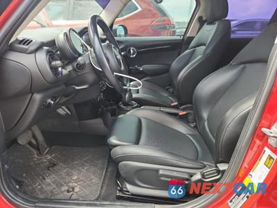Zdjęcie 7 z 12 samochodu: 2016 MINI COOPER S VIN:WMWXU3C53G2D28667 - miniatura