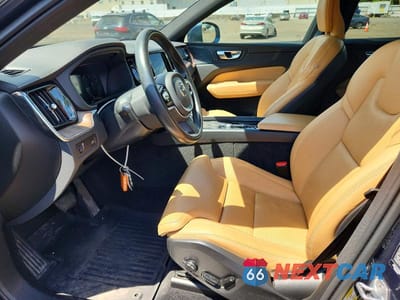 Zdjęcie 7 z 13 samochodu: 2021 VOLVO XC60 T5 INSCRIPTION VIN:YV4102RLXM1881851 - miniatura