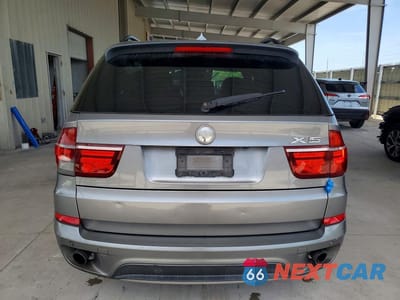 Zdjęcie 6 z 13 samochodu: 2012 BMW X5 XDRIVE35I VIN:5UXZV4C51CL745591 - miniatura