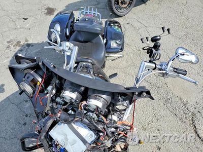 Piąte zdjęcie samochodu w środku: 2009 HARLEY-DAVIDSON FLHX VIN:1HD1KB4189Y608603 - miniatura
