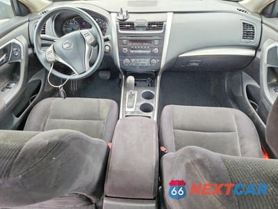 Zdjęcie 8 z 13 samochodu: 2013 NISSAN ALTIMA 2.5 VIN:1N4AL3AP3DC261948 - miniatura