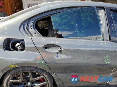 Zdjęcie 10 z 12 samochodu: 2025 BMW 330XI VIN:3MW89CW08S8F10698 - miniatura
